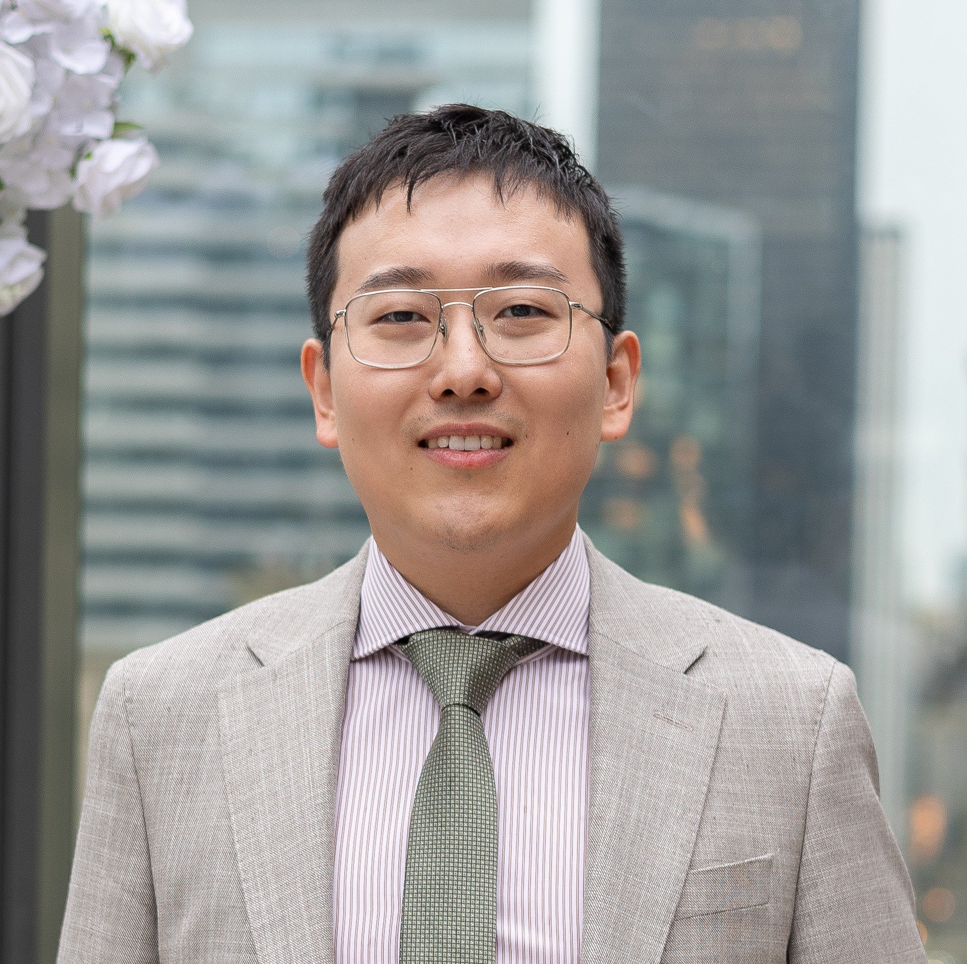 Dr. Yining Liu